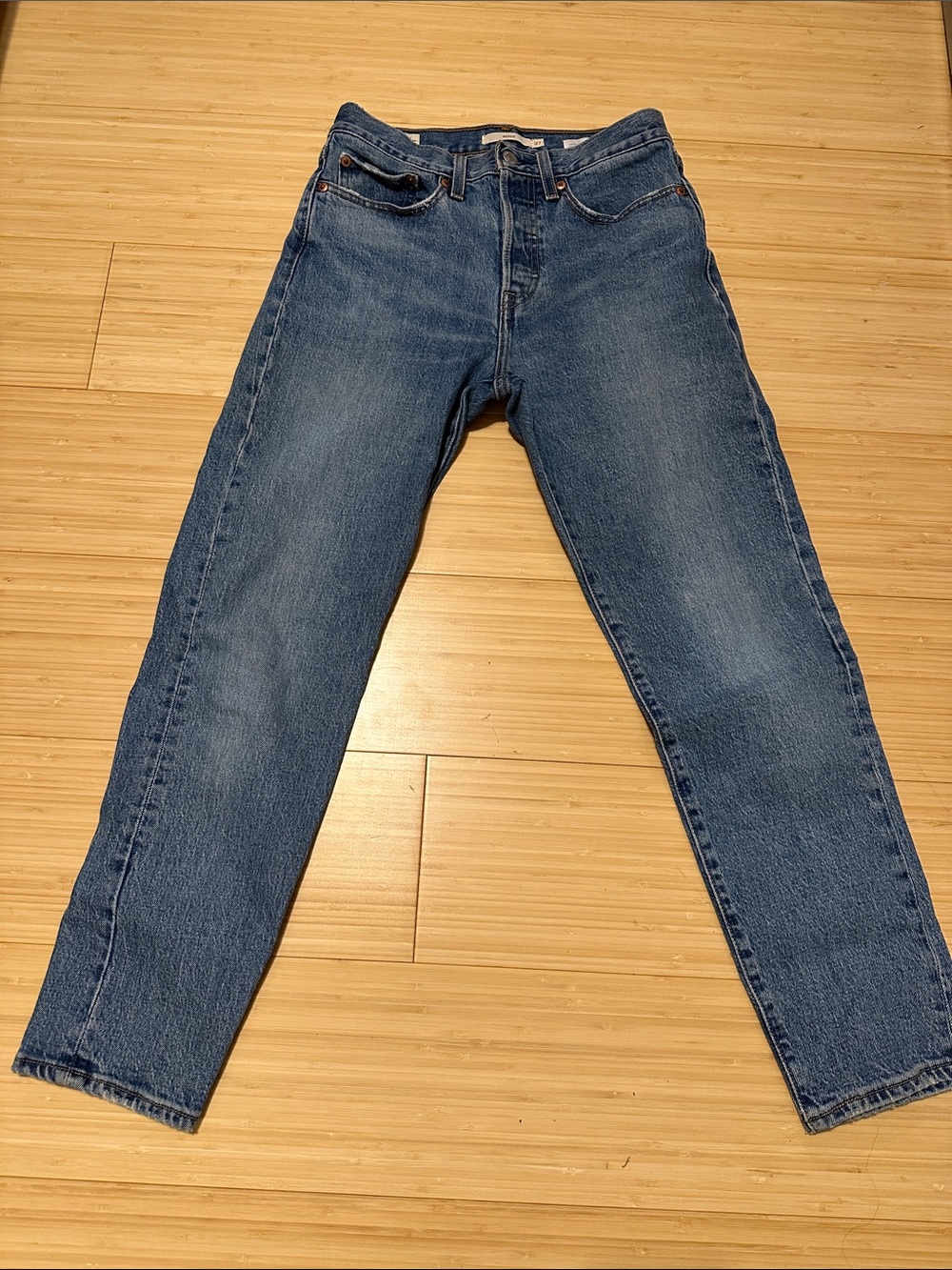 Wedgie fit jeans